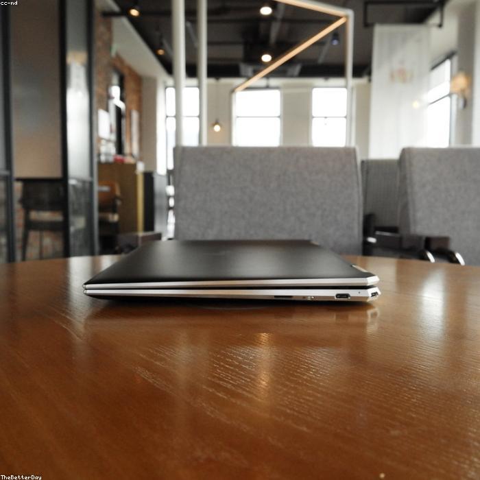 HP Pavilion 15 i5 8GB 512GB